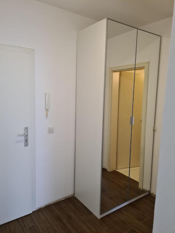 Garsoniera Zebra Apartment บราชอฟ ภายนอก รูปภาพ